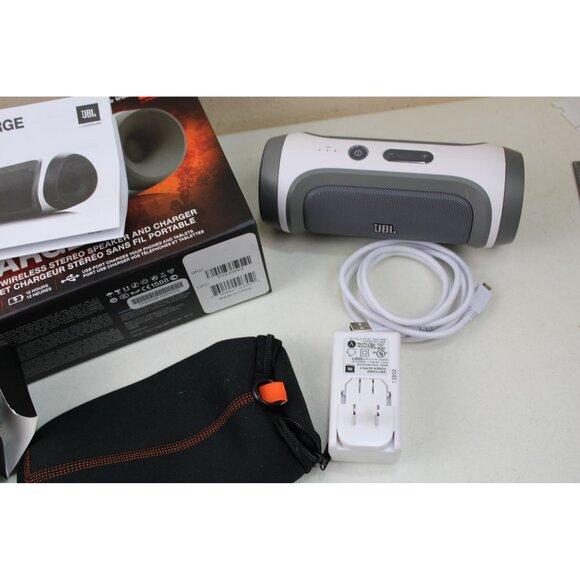 JBL Charge Speaker Harman Bluetooth 93628 Missing Cord - Picture 7 of 11